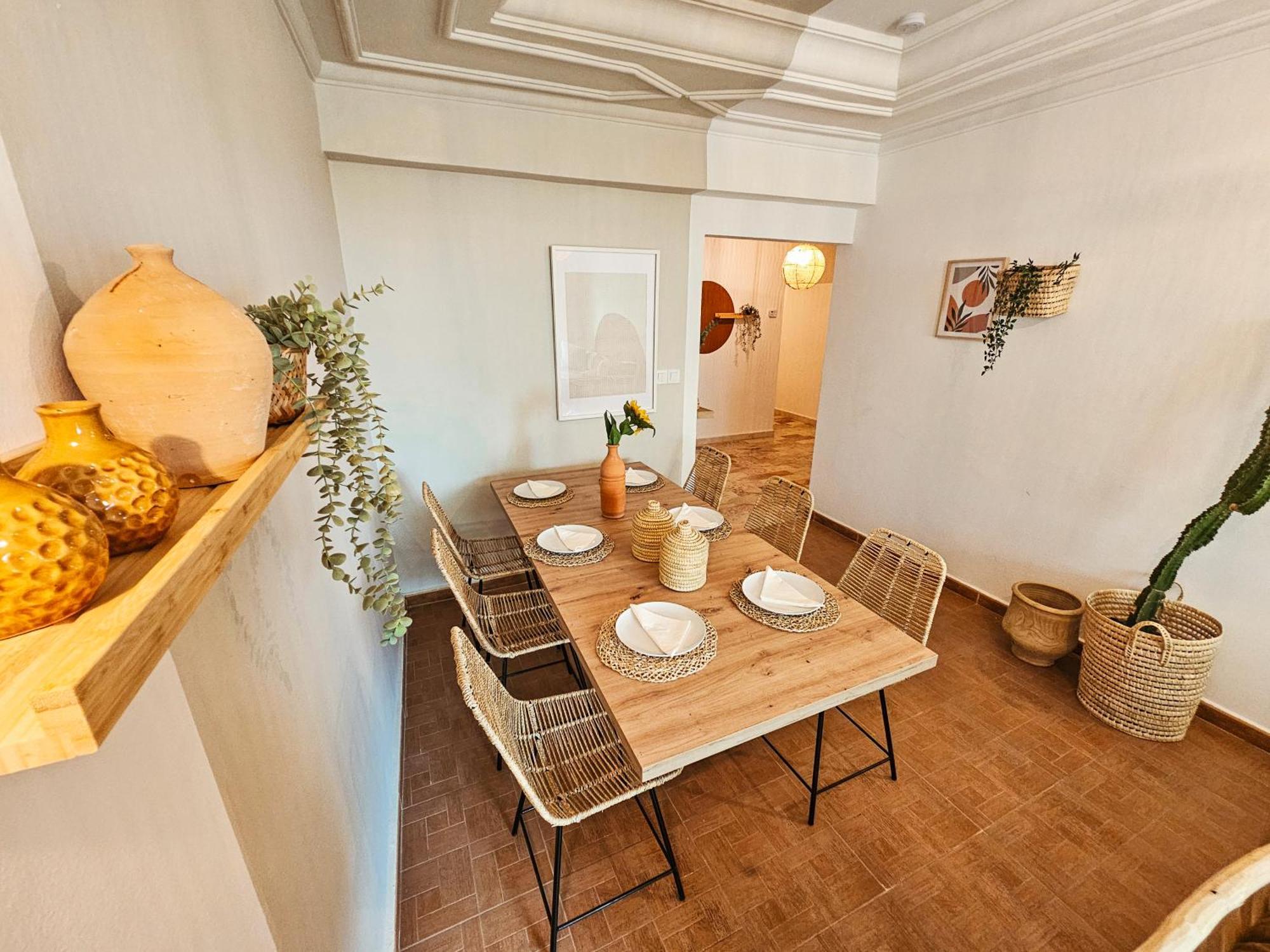 Boulevard - Stylish & Elegant Sea View - Amazing Location